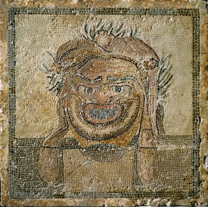 Roomalainen taide: Roomalainen teatterinaamio. Mosaiikki Ampuriasista (Empúries). 2. vuosisadalla jKr. Espanjan Empurias-museo tekijältä Roman