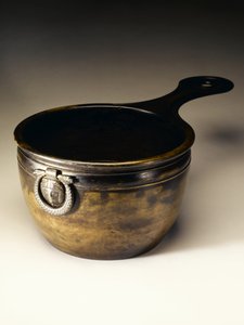 Paistinpannu tinattu sisältä, valmistaja Dowalton Loch Crannog, Wigtownshire (pronssi ja tina) tekijältä Roman