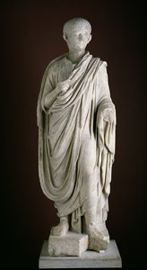Nuoren Neron togaat-patsas, noin 50 jKr (marmori) tekijältä Roman