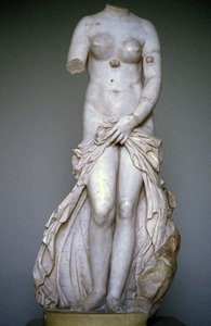 Venus Laudolina tai anadyomene. veistos, Syrakusan museo, Sisilia, Italia. tekijältä Roman
