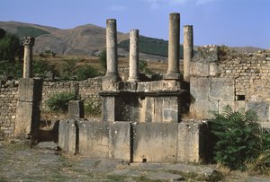 Näkymä nymphaeumille, korkea keisarillinen aika (27 eKr.-395 jKr.) tekijältä Roman Imperial Period