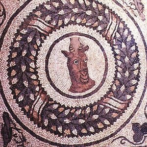 Antiloopin pää, roomalainen mosaiikki, 400-luvun alku (mosaiikki) tekijältä Roman Roman