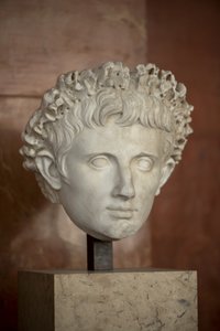 Art Rooma Keisari Augustuksen pää (63 eKr. - 14 jKr) marmoria tekijältä Roman Roman