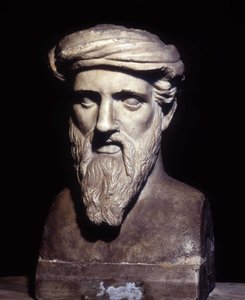 Pythagoraan (-6. vuosisadan) rintakuva, kreikkalainen filosofi ja matemaatikko, Musei Capitolini, Rooma. tekijältä Roman Roman