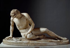 Dying Galat - The Dying Galatian - Roomalainen taide: "" Dying Galatian or Dying Galatian"" Kelttiläisellä soturilla on tuskaa. Roomalainen veistos kreikkalaisen alkuperäisen jälkeen. Rooma, Musei Capitolini