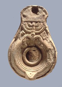 juutalainen öljylamppu (terrakotta) tekijältä Roman Roman