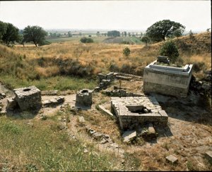 Temppeli ja uhrialttari tekijältä Roman Roman