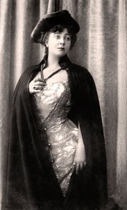 Olga Nethersole c1863-1951, englantilainen näyttelijä ja teatterituottaja, 1900-luvun alku. tekijältä Rotary Photo