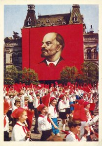 Vappuparaati Punaisella torilla Moskovassa tekijältä Russian Photographer