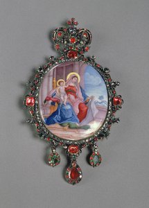 Panagia, jossa on miniatyyri Madonna ja lapsi (maalattu emali ja kohokuvioitu hopeasetti jalokivillä) tekijältä Russian School