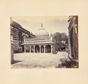 Delhi; Nizam-ood-deenin hautamuistomerkki tekijältä Samuel Bourne