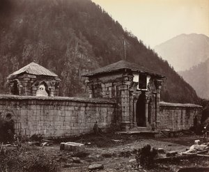Temple a Naveshera, Caixmir, finlandès indi tekijältä Samuel Bourne