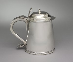 Tankard, n. 1710 tekijältä Samuel Vernon