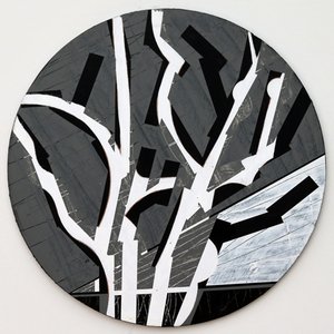 Twixt Heaven & Earth VII-B (akryyli pyöreällä levyllä) tekijältä Sara Hayward