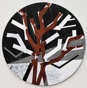 Twixt Heaven & Earth X-B (akryyli pyöreällä levyllä) tekijältä Sara Hayward