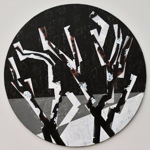 Twixt Heaven & Earth XI-B (akryyli pyöreällä levyllä) tekijältä Sara Hayward