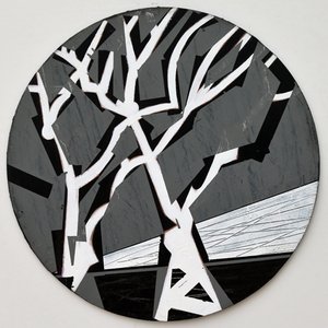 Twixt Heaven & Earth XV-B (akryyli pyöreällä levyllä) tekijältä Sara Hayward