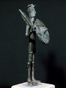 Nuraginen kulttuuri (nuraghi) Sardinia: Teti-soturin pronssinen patsas Arcosu-vuorilta. 8.-7. vuosisadalla eKr. Koko 24 cm Cagliari, Kansallinen arkeologinen museo, Sardinia, Italia