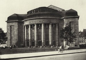 Berliini: Volksbuhne (m/w kuva) tekijältä Sasha Stone