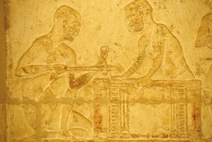 Muinainen Egypti, seinäkaiverrukset/maalaukset, Petosiriksen hauta, Tuna el Gebel, 300 eKr., Puusepät työssä (kuva) tekijältä School Egyptian