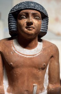 Mieshahmo, Maalattu kalkkikivipatsas, Egyptin sivilisaatio, Yksityiskohta tekijältä School Egyptian