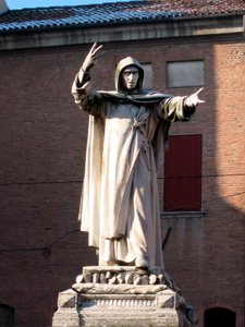 Jerome Savonarolan patsas (Girolamo Savonarola tekijältä School Italian