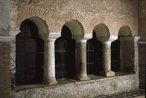 Näkymä Pyhän Vincentin ja Pyhän Anastasion kirkon luostarista, kolmen suihkulähteen luostarista (Tre-Fontane) (Chiesa dei Santi Vincenzo e Anastasio alle Tre Fontane) (Näkymä st Vincenzo e Anastasion kirkon luostarista, abbazia delle T tekijältä School Italian