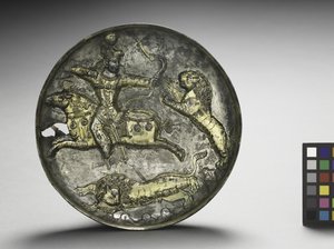 Ruokalaji: King Hormizd II tai Hormizd III Hunting Lions, 400-600 (hopea kullattu)