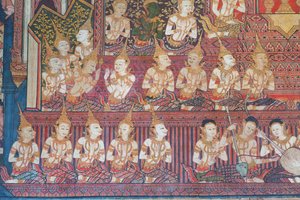 Buddhaisawan-kappelin seinämaalaukset, jotka kuvaavat Bodhisattvan vanhempien, Sakya-klaanin kuninkaan Suddhodanan ja prinsessa Mahamayan kuninkaallisten häiden juhlallisuuksia. tekijältä School Thai