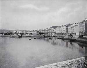 Coruna, Yleiskuva (s/w-kuva) tekijältä Spanish Photographer