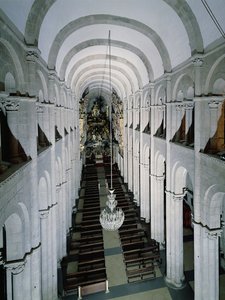 Katedraalin sisustus aloitettiin vuonna 1078 tekijältä Spanish School