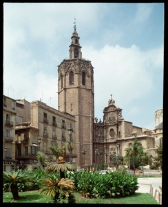 Näkymä Valencian katedraalin Micalet (Miquelet tai El Miguelete) kellotornista (Valencia) 1381-1429 Espanja tekijältä Spanish School