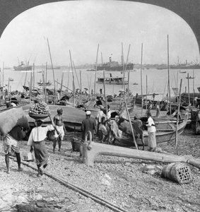 Rangoonin satama Irrawaddy-joella, Burma, 1908