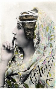 Kaunis Otero, postikortti 1900-luvun alun. (kuva) tekijältä Studio Reutlinger