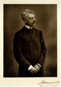 Sir Squire Bancroft (1841-1926), näyttelijä ja teatterijohtaja, muotokuva (m/w valokuva)