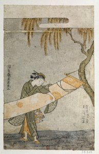 Nuori nainen, joka hoitaa kakemonoa, kiinnittyy puuhun. Harunobu Suzukin (1725-1770) japanilainen printti tekijältä Suzuki Harunobu