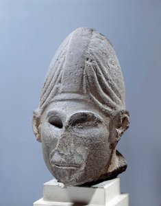 Itäinen antiikki: Syyrian jumalan pää. suunnilleen 2500 eaa. Djabboulista, Syyriasta. Pariisi, Louvre-museo