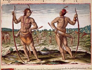 Amerikan historia: "" Kaksi Virginian asukasta, intialaiset nuolet ja jouset"" Kaiverrus Theodore de Bryn (1528-1598) "" Admirante Narratio Americaesta" tekijältä Theodore de Bry