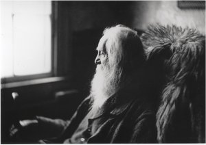Walt Whitman Camdenissa, N.J., n.1891 (hopeapaino paperille). tekijältä Thomas Cowperthwait Eakins