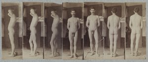 Valokuvia seisovasta alastomasta miesmallista ("Joseph Smith") tekijältä Thomas Eakins