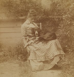 [Susan Macdowell (myöhemmin rouva Thomas Eakins) setterin kanssa] tekijältä Thomas Eakins
