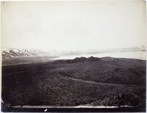 Mono Lake, tulivuori, 13,000 jalkaa tekijältä Timothy O