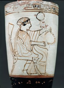 Ullakkovalkoinen maalekythos, joka kuvaa naista punomassa seppelettä, n. 475-420 eKr. (keramiikka) tekijältä Tymbos Painter