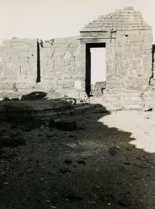 Temppelin rauniot, Qasr Ibrim, Egypti, valokuvaaja Ugo Monneret de Villard. tekijältä Ugo Monneret de Villard