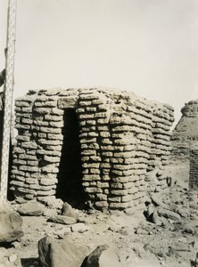 Hauta pohjoisessa hautausmaalla, Qasr Ibrim, Egypti, valokuvaaja Ugo Monneret de Villard. tekijältä Ugo Monneret de Villard