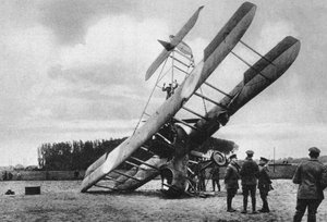 Brittiläinen Vickers Vimy -kaksitaso, syöksyi maahan Lillen lounaispuolella Ranskassa, ensimmäinen maailmansota, 1917 tekijältä Unbekannt
