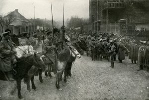 Kasakkapartio ja Venäjän jalkaväki, 1919. tekijältä Unbekannt
