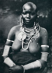 Masai-matrona, 1912 tekijältä Unbekannt