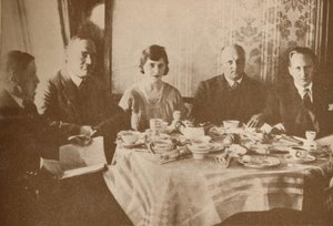 Ateria Graf Zeppelinillä lentäessään Atlantin yli, 1927 tekijältä Unbekannt