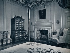New England Chest-on-Chest ja Bombe Base yhdessä Williamsburgin palatsin makuuhuoneista, tekijältä Unbekannt